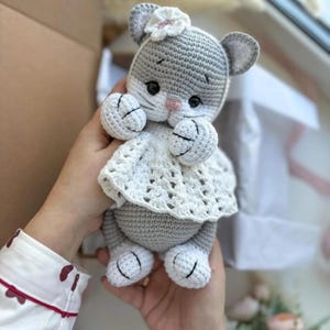 Handmade Crochet Cat Toy – Cute Amigurumi Kitty Plush, 100% Cotton Yarn, Perfect Gift for Kids and Nursery Decor